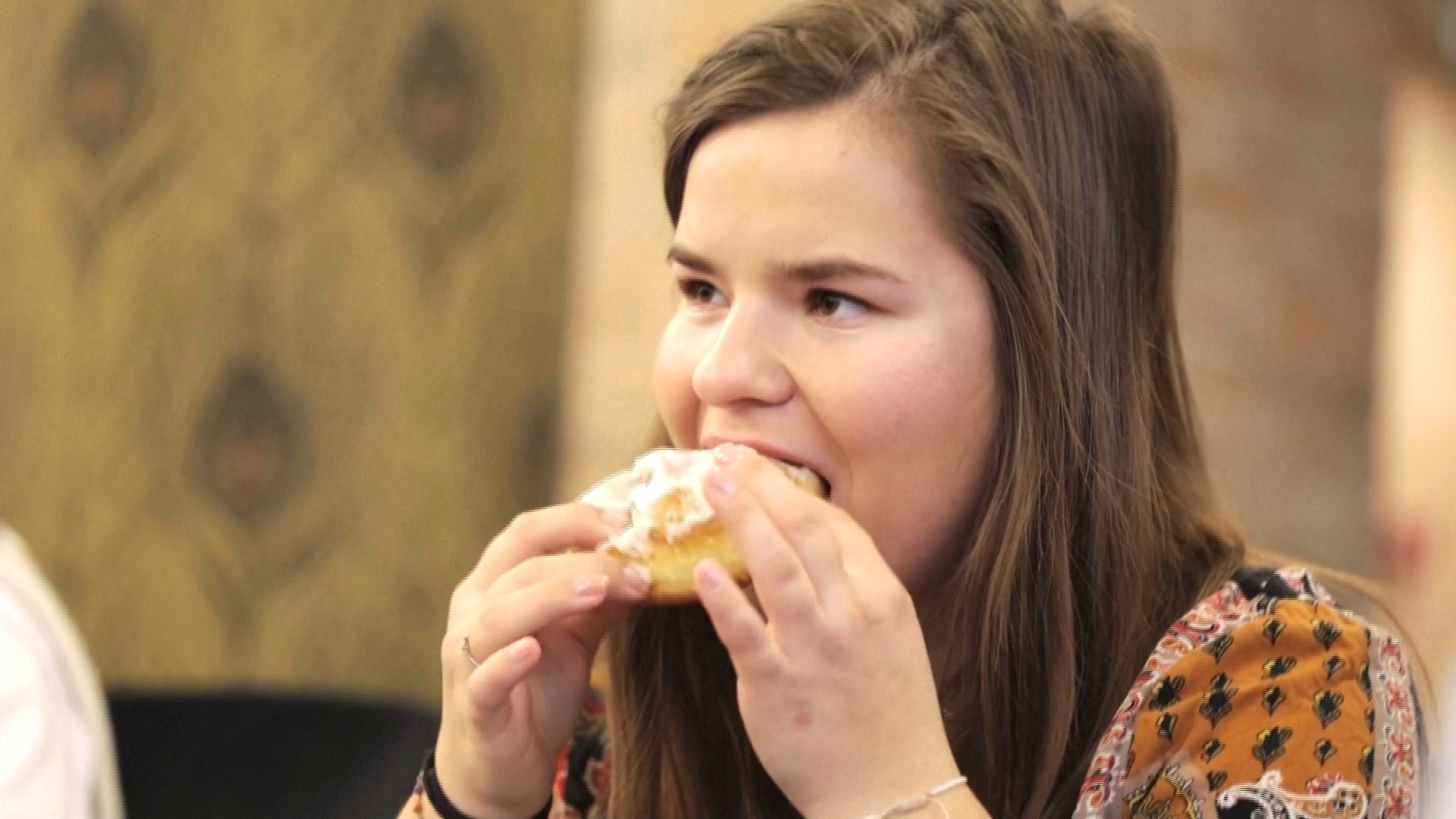 Поляки посостязались в скоростном поедании пончиков Поляки посостязались в скоростном поедании пончиков