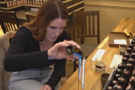 В преддверии 14 февраля Париж вновь подтверждает статус мировой столицы духов