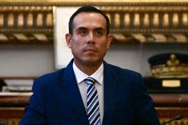 Президента Перу отстранили через 4 месяца после вступления в должность