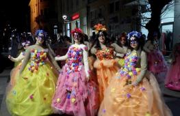 Кактусы и тотемы: яркий карнавал провели в Северной Македонии