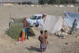 Война между Афганистаном и Пакистаном вынудила покинуть свои дома сотни мирных жителей