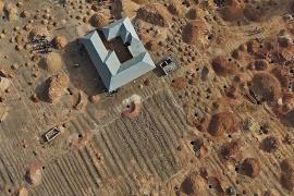 Шахта во дворе: опасность ради заработка