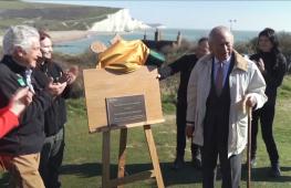 Король Карл III открыл самую длинную в мире прибрежную тропу