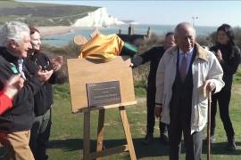 Король Карл III открыл самую длинную в мире прибрежную тропу