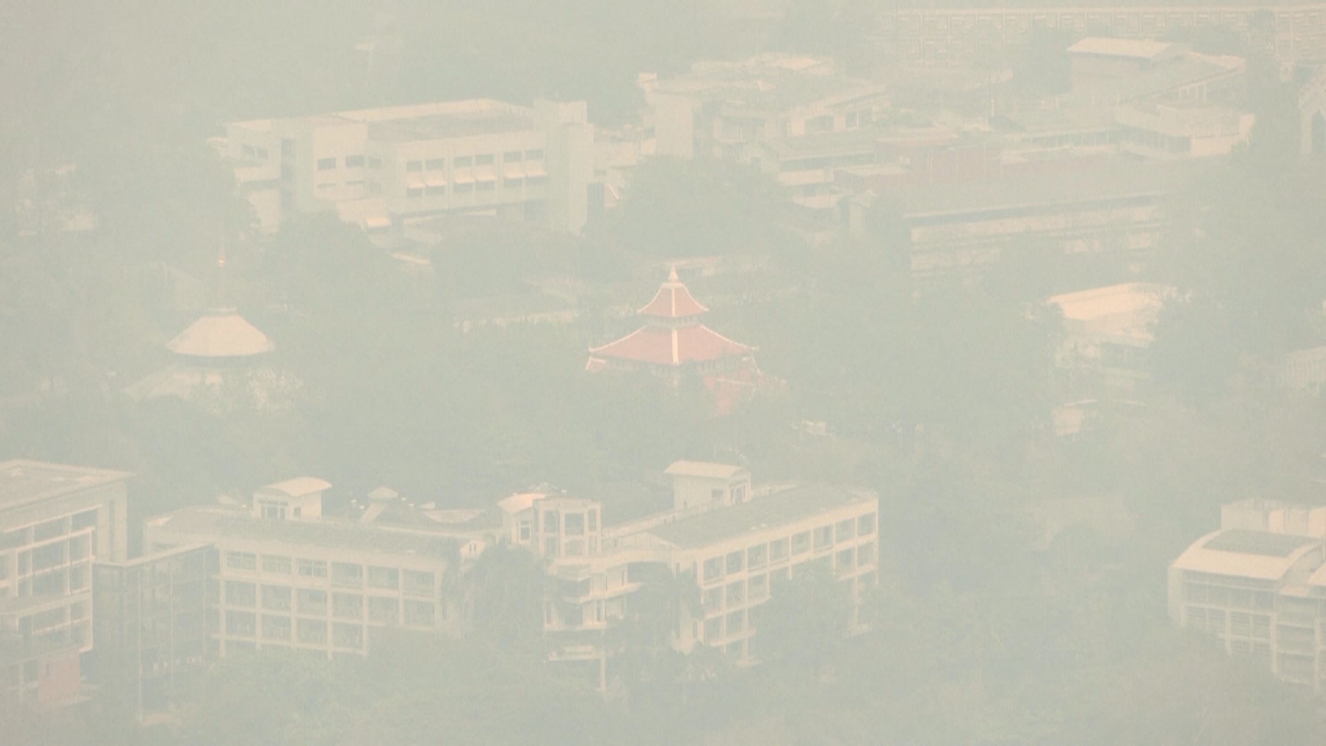 Тайский Чиангмай окутал густой смог