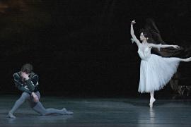 Как Королевский балет Великобритании готовится к азиатскому туру