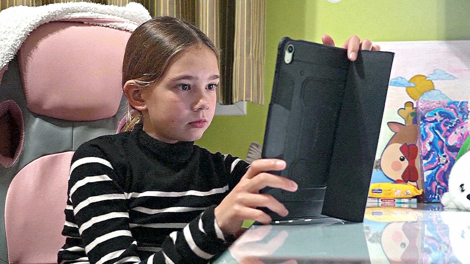 Греция запретит использование соцсетей для детей до 15 лет