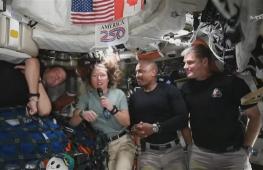 «Воспоминания на всю жизнь»: участники миссии НАСА «Артемида II» делятся впечатлениями о полёте