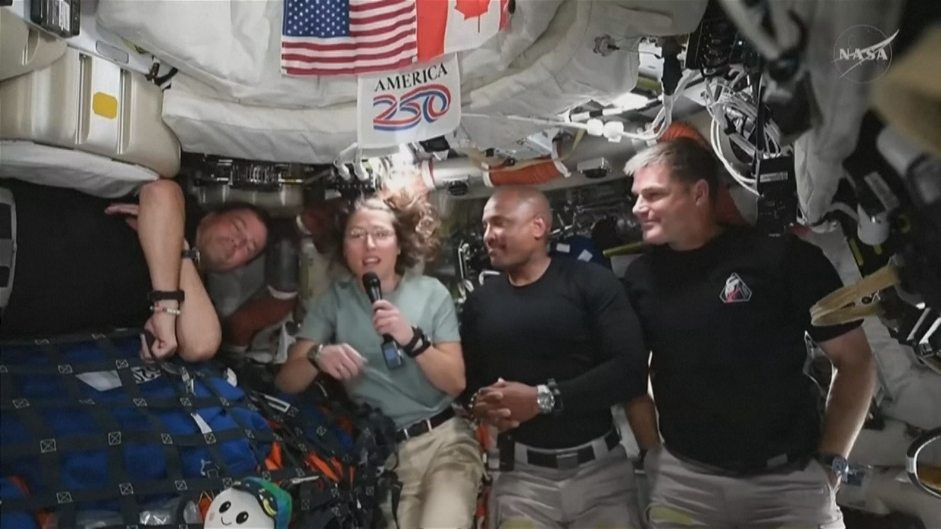 «Воспоминания на всю жизнь»: участники миссии НАСА «Артемида II» делятся впечатлениями о полёте