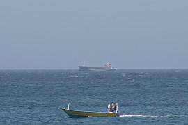 Движение судов через Ормузский пролив пока не восстановилось