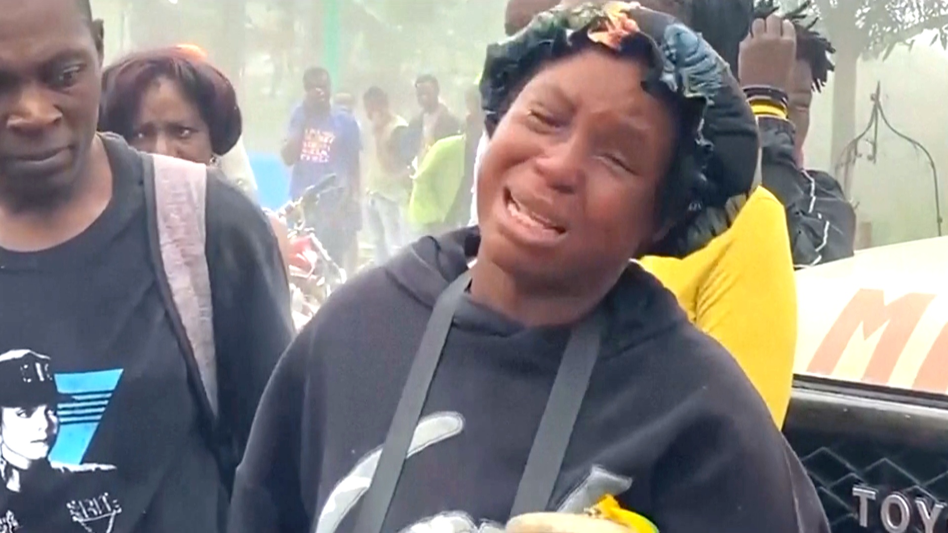 Давка у крепости на Гаити: не менее 30 погибших Давка у крепости на Гаити: не менее 30 погибших