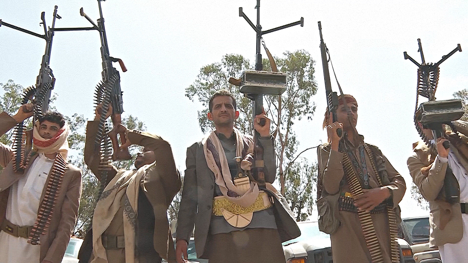 ООН требует освободить 73 задержанных сотрудников в Йемене