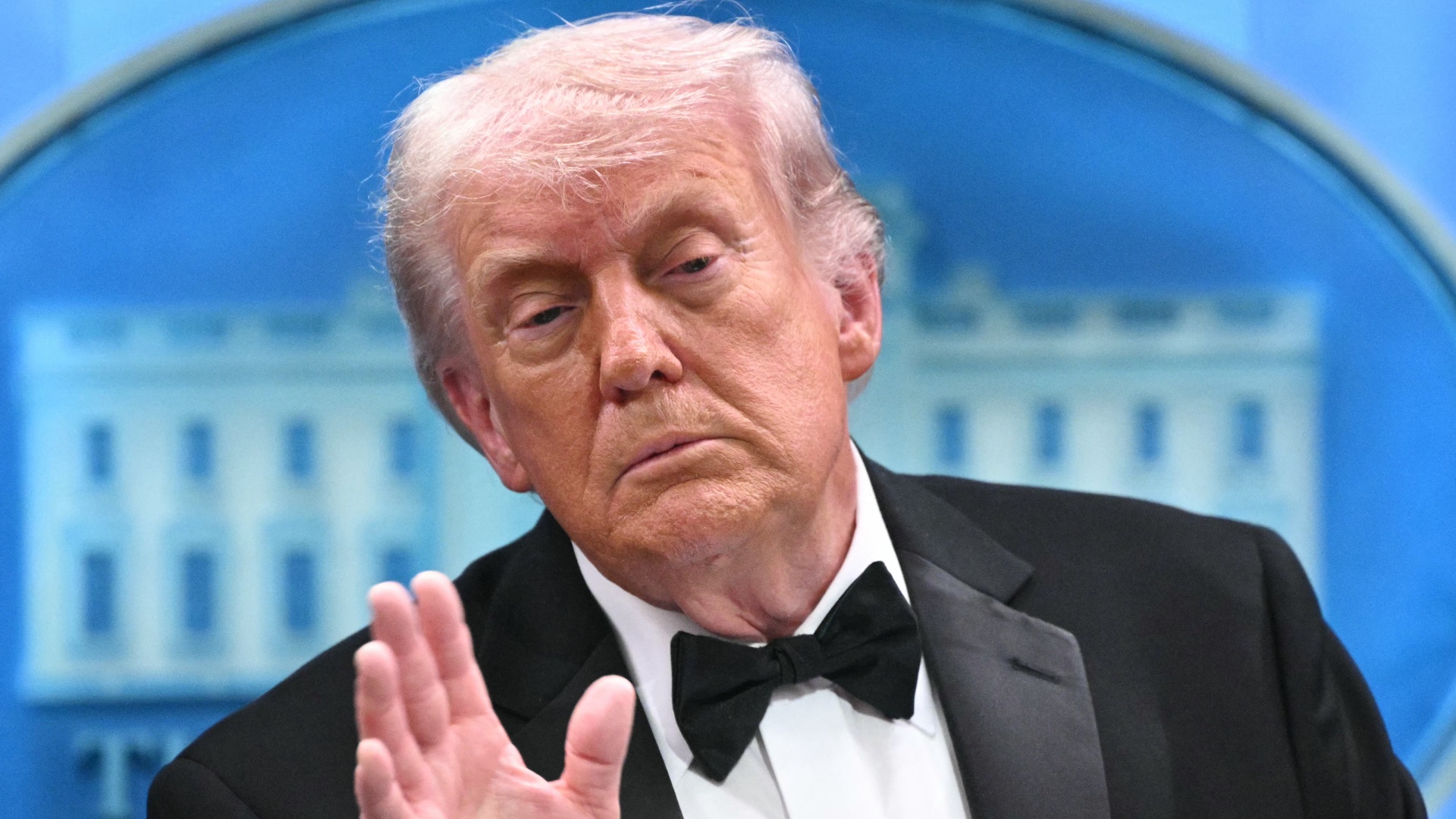 Стрельба в Белом доме: Трамп прокомментировал инцидент