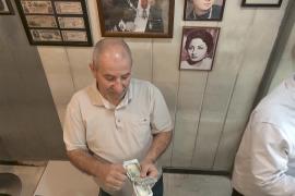 США остановили поставку долларов в Ирак: в Багдаде растут цены и паника