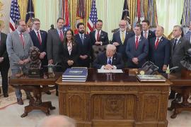 Трамп обсудил с нефтяными компаниями, как смягчить последствия блокады Ормузского пролива