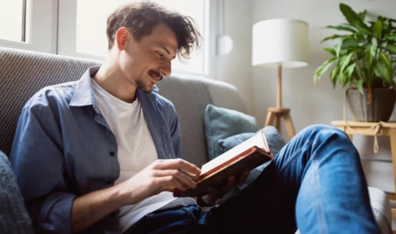 Зарубежные приключенческие книги: путешествия, тайны и герои, которые остаются в памяти Зарубежные приключенческие книги: путешествия, тайны и герои, которые остаются в памяти