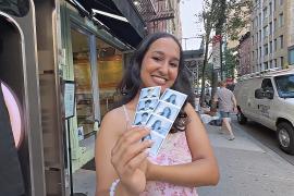 Любовь с первого снимка: в Нью-Йорке запустили фотобудку для поиска пары