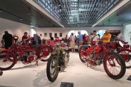 Загляните в обновлённую штаб-квартиру культового бренда Moto Guzzi