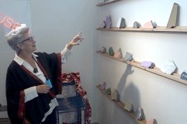 Музей в Колумбии продаёт свои обломки