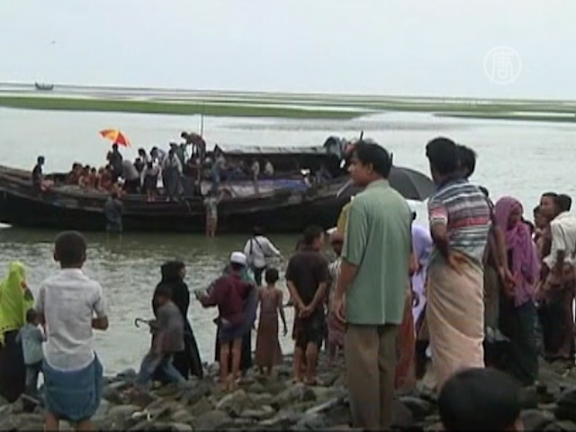 Бангладеш не впускает беженцев из Мьянмы