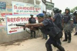 Бангладеш: 300 швейных фабрик закрыты из-за стачки