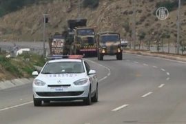 Турция направила бронетехнику к границе с Сирией