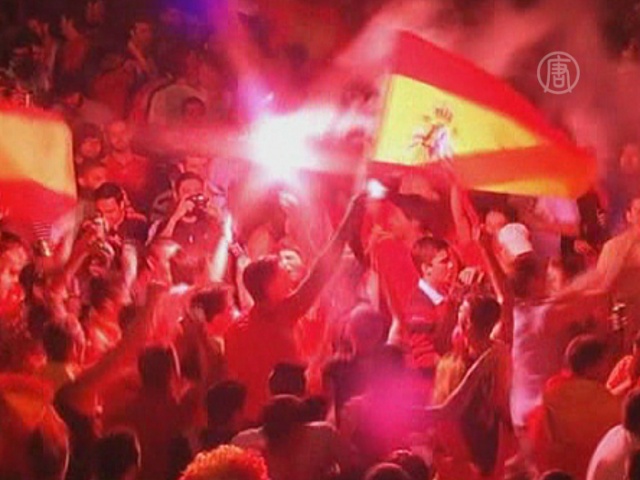 Испания празднует победу на Евро-2012