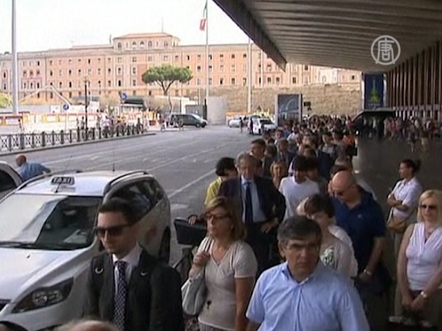Итальянцы привыкают к забастовкам транспортников