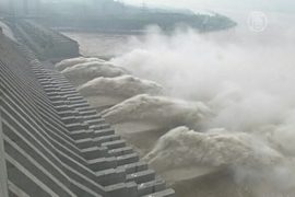 Наводнение в районе ГЭС «Три ущелья», 200 погибших