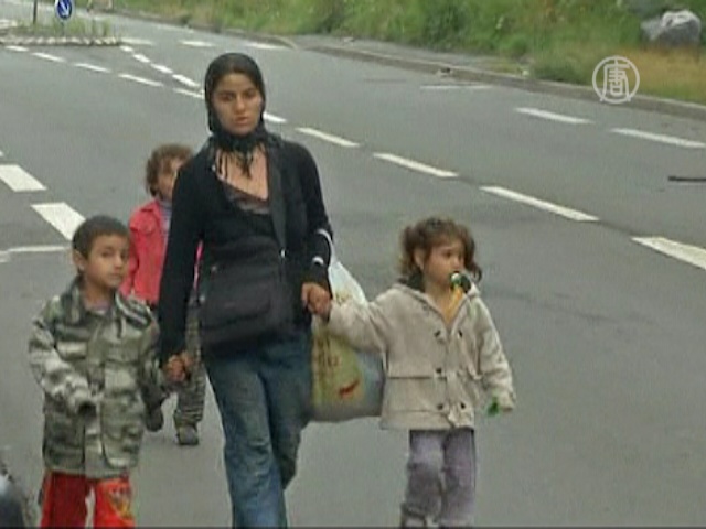 Власти Франции опять выгоняют цыган