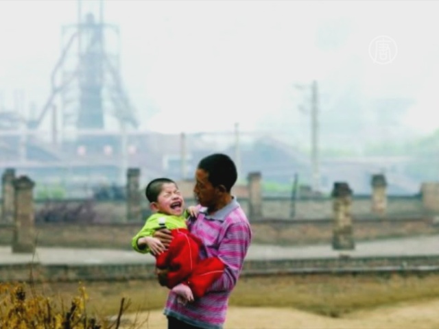 Все больше детей в Китае рождаются больными