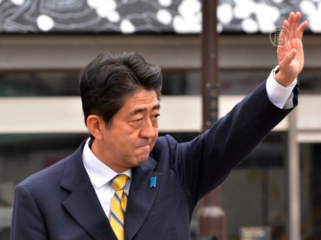 Новый премьер Японии со «старым» лицом