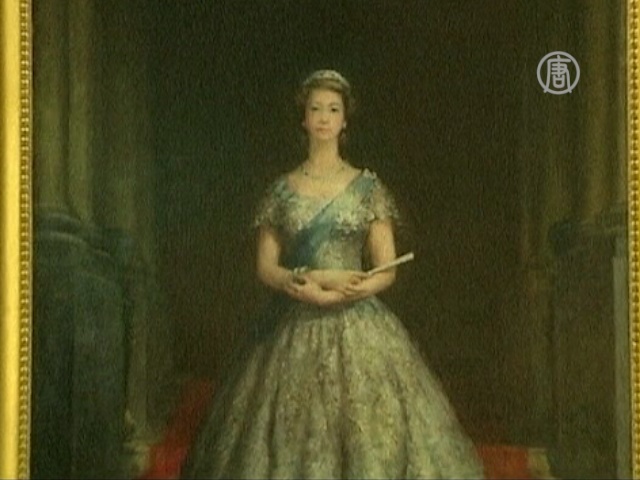 Запрещенный портрет Елизаветы II показали публике