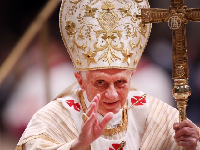 Папа Римский уходит с поста
