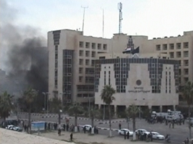 В беспорядках в египетском Порт-Саиде гибнут люди