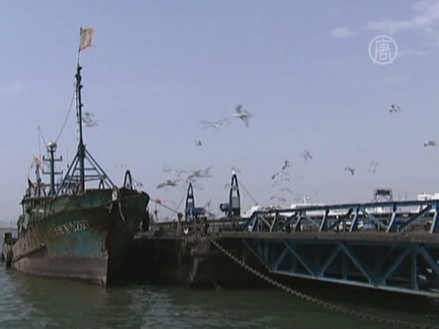 КНДР лодку отпустила, но вопросы к Китаю остались