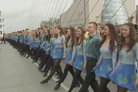 Ирландские танцы на мосту: установлен рекорд