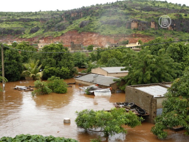 При наводнении в Мали погибло 24 человека
