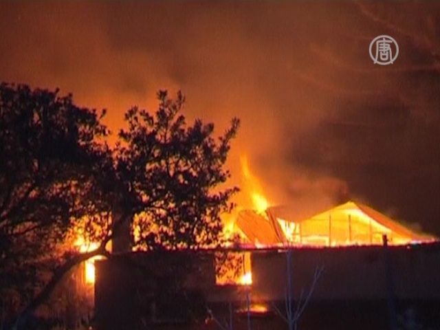 Пожары приближаются к Сиднею, сгорело 100 домов