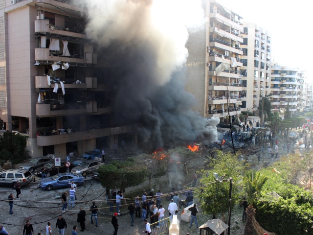 Не менее 22 человек погибло от взрыва в Ливане
