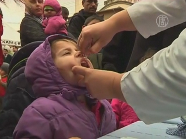 Турция массово прививает детей от полиомиелита