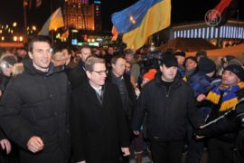 Глава МИД Германии посетил Майдан в Киеве