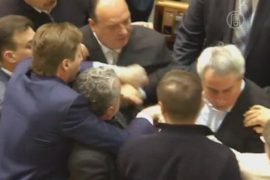 Украинский парламент спешно принял ряд законов