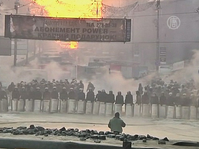 На Грушевского в Киеве временное перемирие