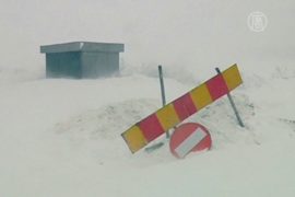 Сильный снегопад обрушился на Румынию