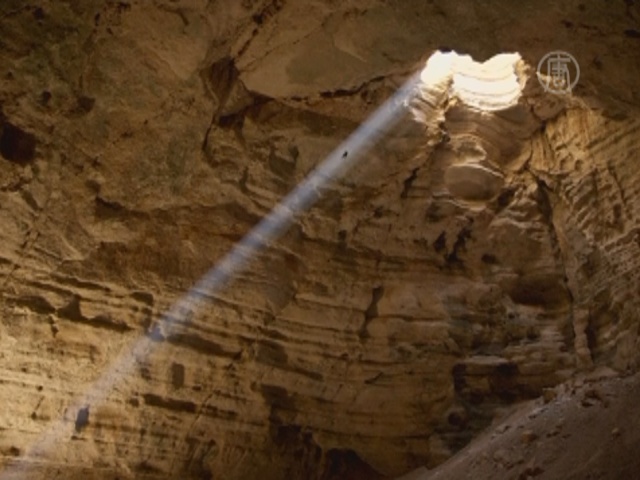 Скалолазы покорили одну из крупнейших пещер мира