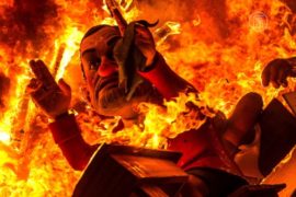Валенсия празднует ежегодный Фестиваль огня