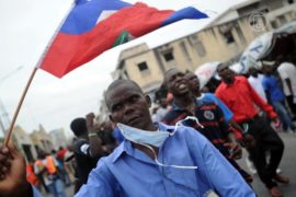Гаитяне протестуют против президента