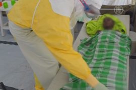 Эбола продолжает забирать жизни
