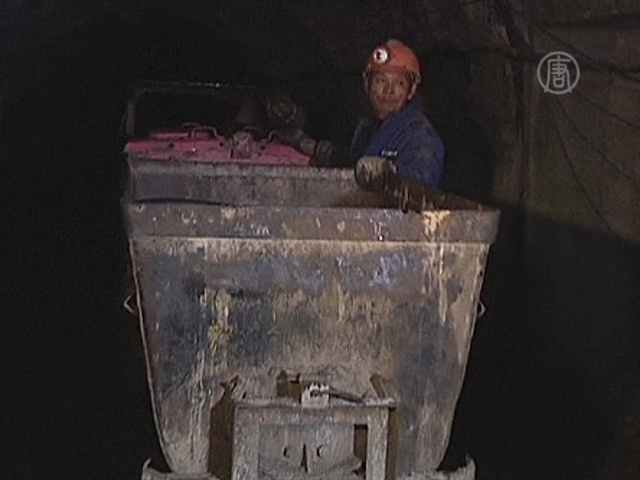 В Китае 6 шахтеров оказались в ловушке